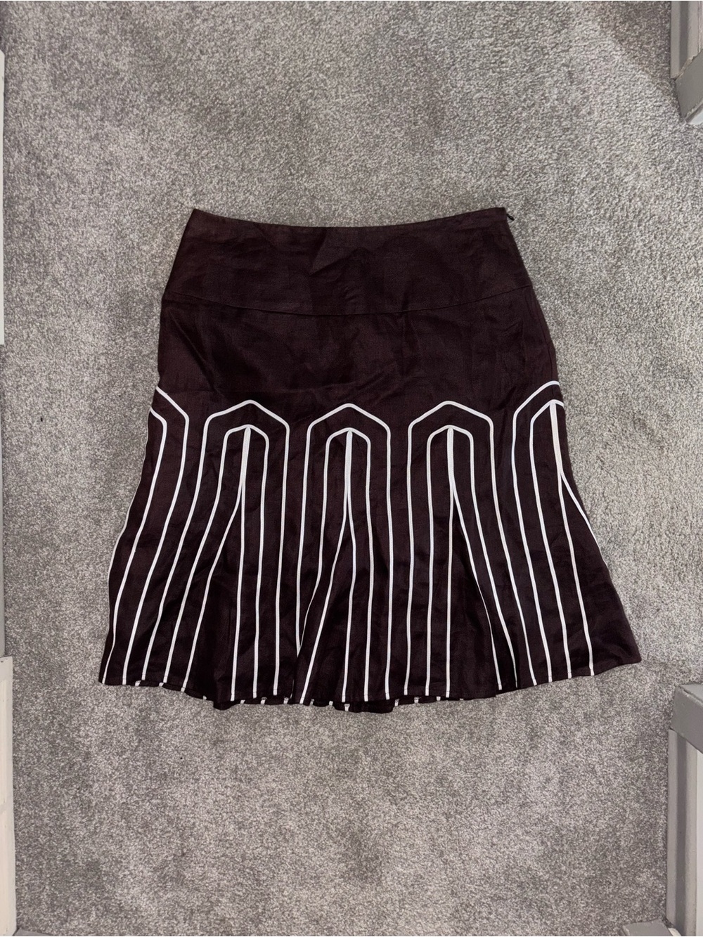 Y2K 100% Linen Worthington A-Line Skirt with White Geometric Piping- Size 12